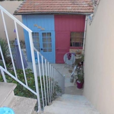 Ferienwohnung Fabienne Cote Jardins De La Fontaine Nîmes Exterior foto